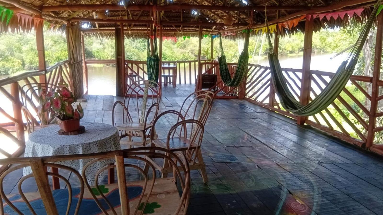 Casa Kukama Lodge Iquitos Extérieur photo